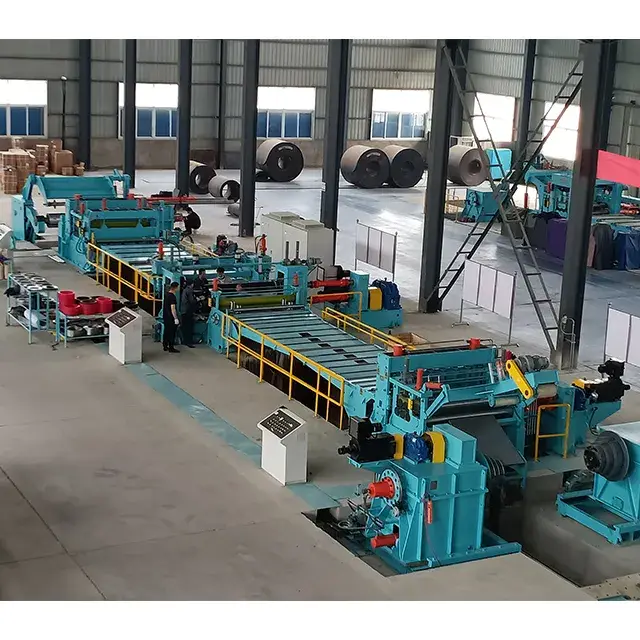 Dây chuyền cắt cuộn máy móc tích hợp với hiệu suất và chính xác cao