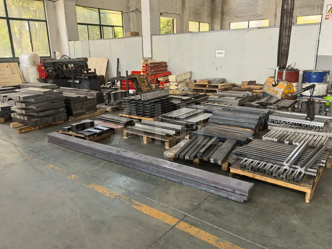 Giải pháp máy uốn tấm: Khuôn nhiều V chính xác - Nâng cao hiệu suất sản xuất hình ảnh 19-description