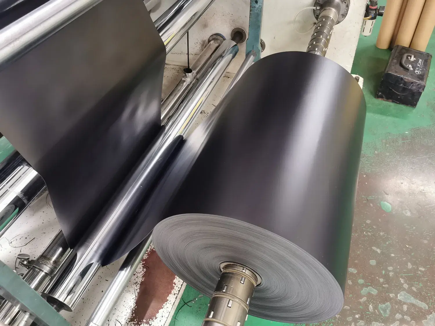 Tấm nhựa PVC đen ép đùn chất lượng cao, có thể sử dụng cho phim mờ hoặc bóng