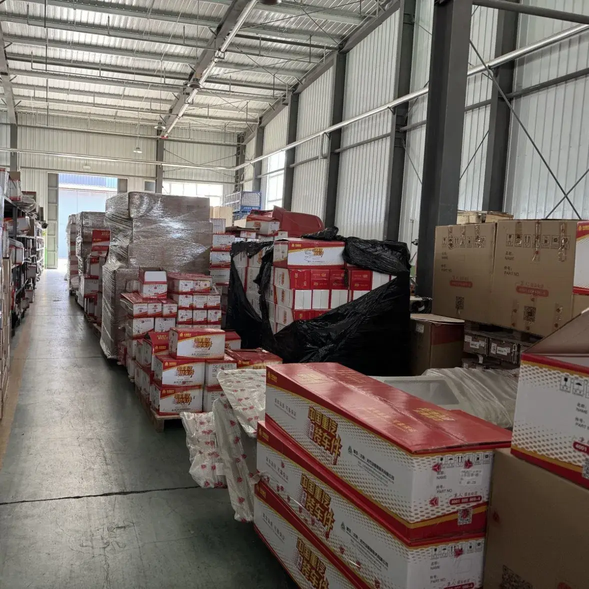 Bảng Chống Trượt Chất Lượng Cao Wg1642240032 cho Xe Sinotruk HOWO - 07 Bước Xuống Bên Trái