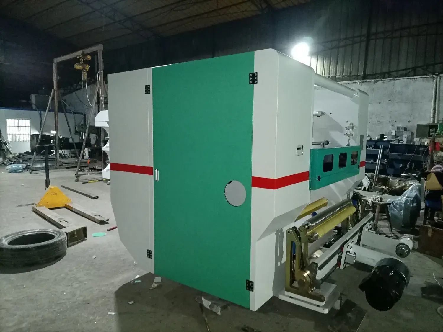 Máy cắt cuộn tự động vải không dệt, phim nhựa PE, BOPP, Pet, PVC và nhôm với tốc độ cao