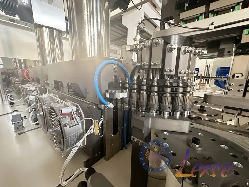Máy chiết rót nước uống tinh khiết từ chai PET, tận tốc Dcgf50-50-15 đưa về Việt Nam hình ảnh 21-description