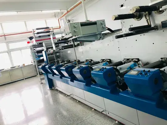 Thiết bị đóng gói linh hoạt đa năng với vật liệu chất lượng cao và tốc độ vượt trội