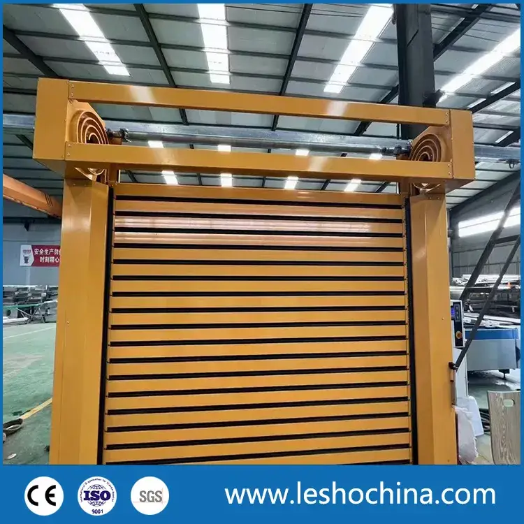 Các lợi ích của cửa cuốn xoắn tốc độ cao cho việc quản lý kho hàng