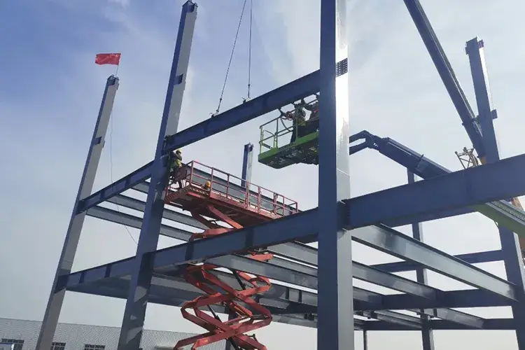 Khung thép cường độ cao với dầm tường trên và lựa chọn màu sắc theo ý muốn hình ảnh 18-description