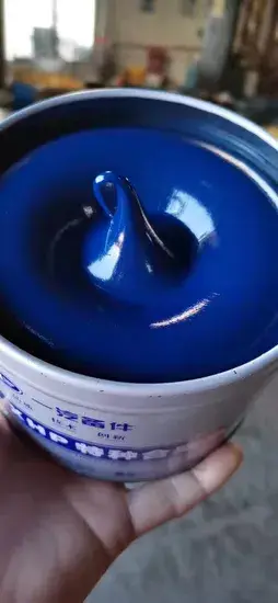 Mỡ lithium chịu nhiệt độ cao dành cho ô tô, sản xuất tại Trung Quốc