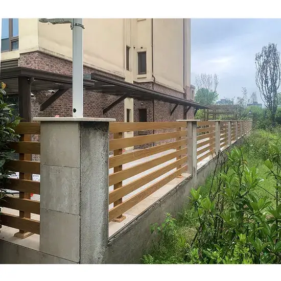 Rào Bảo Vệ Sắt Cầu Thang và Nhôm, Lắp Đặt Hàng Rào Nóng Kim Loại Cho Vườn