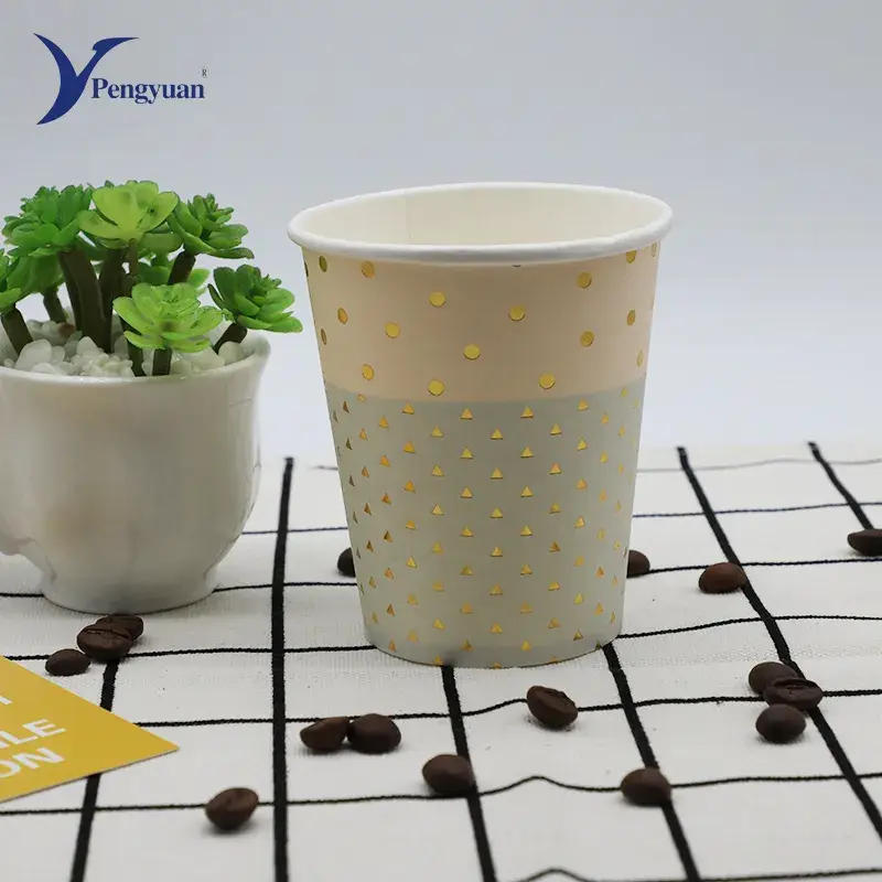 Cốc giấy sử dụng cho cà phê nóng, cốc giấy tự động phục vụ khách hàng