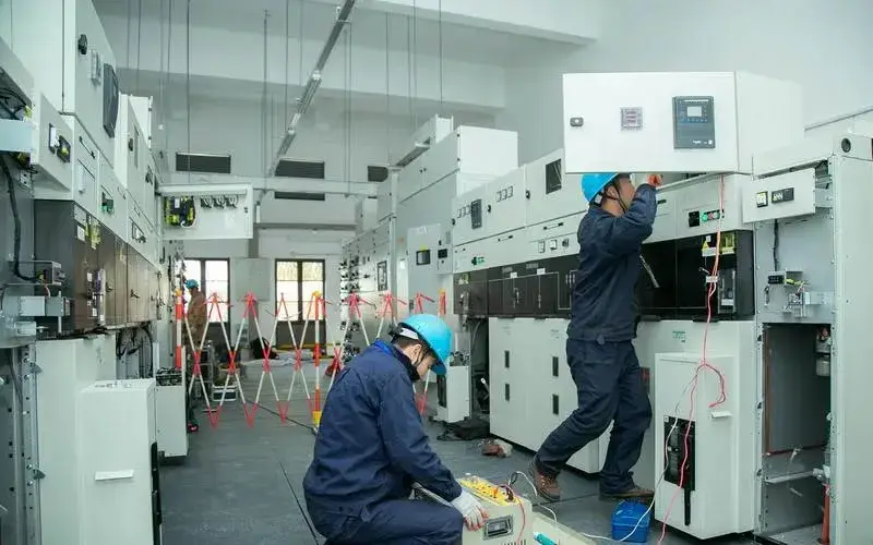 Bếp từ có tính năng khuấy tự động và điều khiển nhiệt độ số hình ảnh 34-description