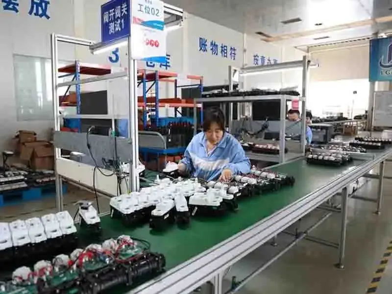Bếp từ có tính năng khuấy tự động và điều khiển nhiệt độ số hình ảnh 24-description