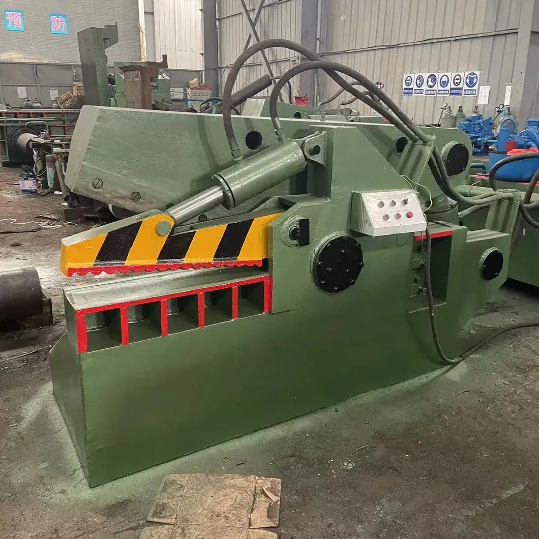 Máy cắt kim loại tự động Alligator thủy lực cho tái chế nhôm và đồng phế liệu hình ảnh 15-description