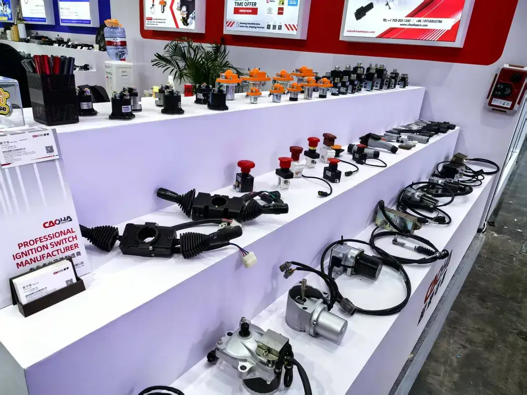 Chìa khóa và ổ khóa mới cho xe nâng điện - Sự lựa chọn thay thế công tắc khởi động hình ảnh 24-description