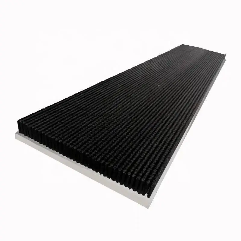 Bảng nhựa PVC làm theo yêu cầu cho ngành công nghiệp, đi kèm chổi nylon và chổi lath