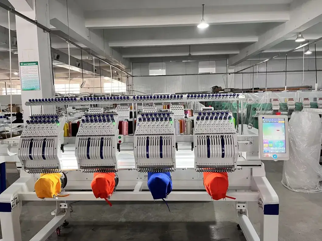 Máy thêu công nghiệp Trung Quốc ứng dụng công nghệ hiện đại, hỗ trợ thêu đa logo và kết nối máy tính hình ảnh 18-description