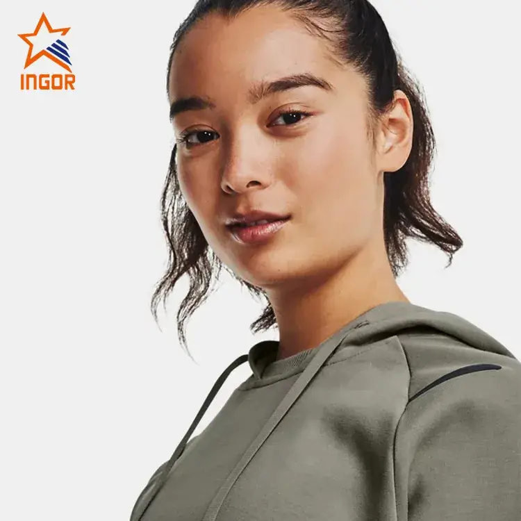 Trang phục thể thao Ingor: Sản phẩm quần áo thể thao, trang phục hoạt động và áo khoác nỉ dành cho nữ