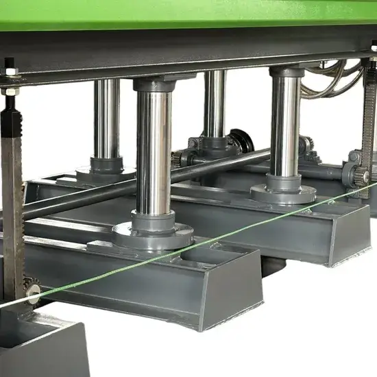 Áp dụng công nghệ mới để tạo panel gỗ hai lớp hiệu quả hình ảnh 1-description