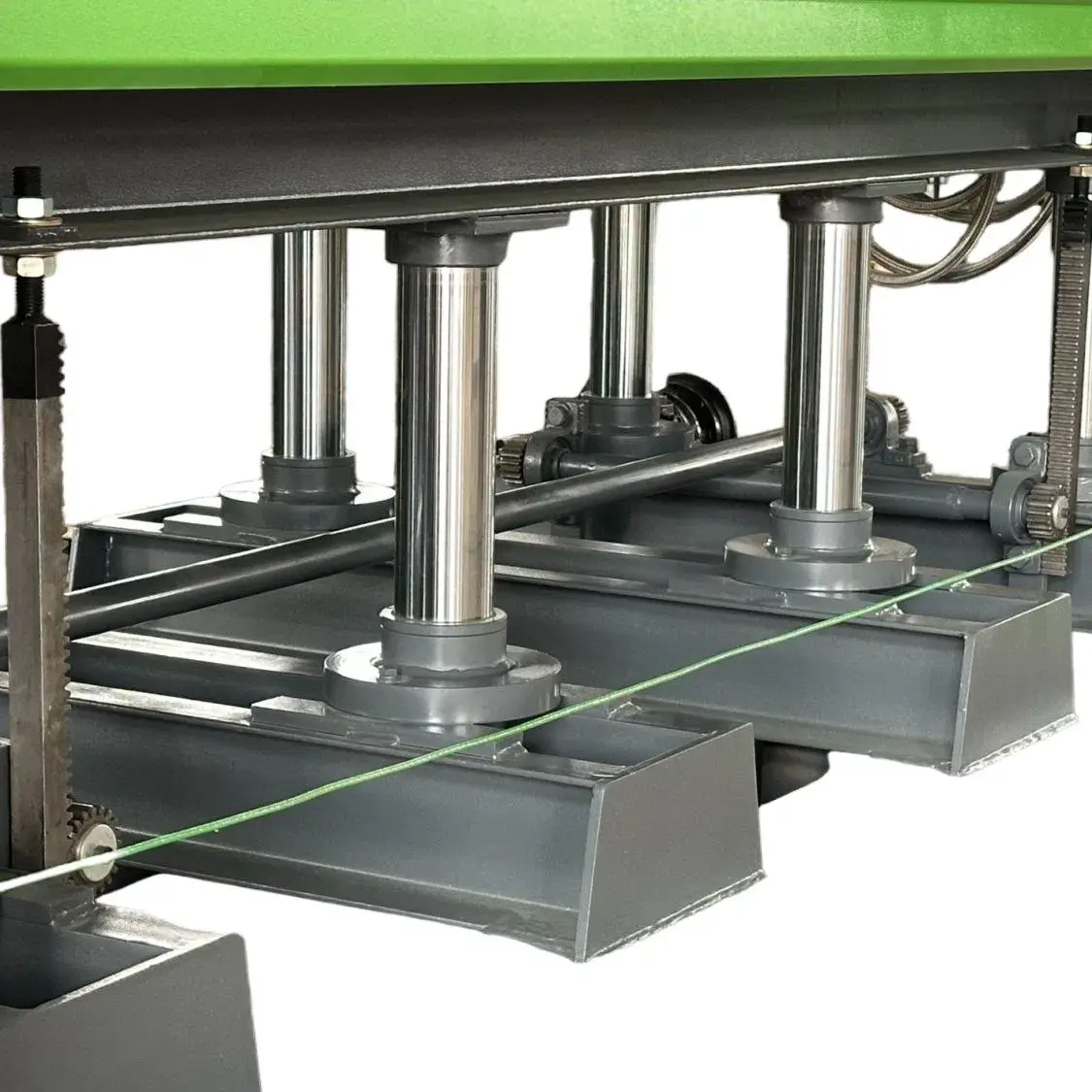 Áp dụng công nghệ mới để tạo panel gỗ hai lớp hiệu quả