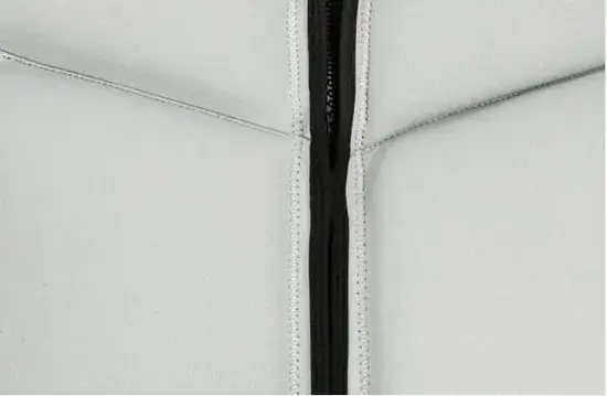 Áo phao chất lượng cao từ neoprene và foam EPE, phù hợp cho hoạt động bơi lội và lướt sóng