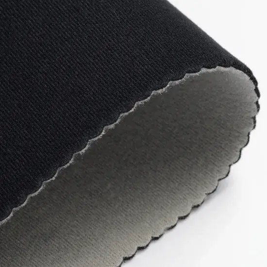 Vải neoprene mềm nhẹ chống nước - lựa chọn hoàn hảo cho túi đựng laptop màu xám
