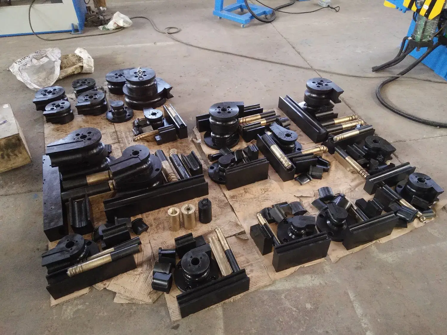 Máy uốn ống mandrel điều khiển bằng máy tính (89CNC) - Giải pháp uốn ống chính xác và hiệu quả