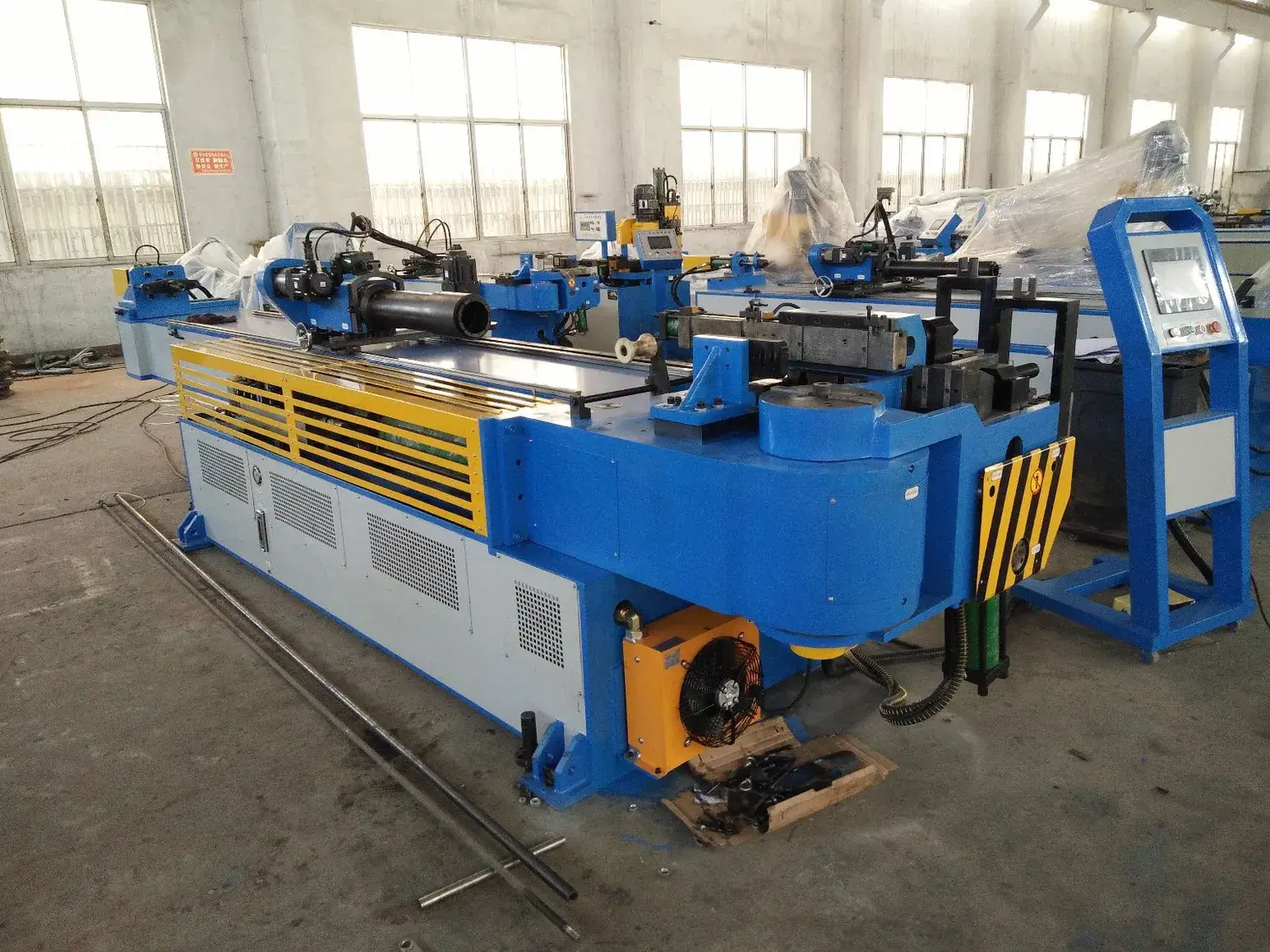 Máy uốn ống mandrel điều khiển bằng máy tính (89CNC) - Giải pháp uốn ống chính xác và hiệu quả