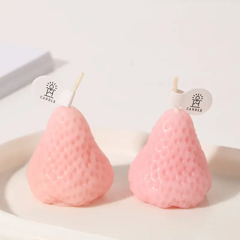 Được sản xuất trực tiếp - Nến thơm hình dâu tây với hương ngọt ngào