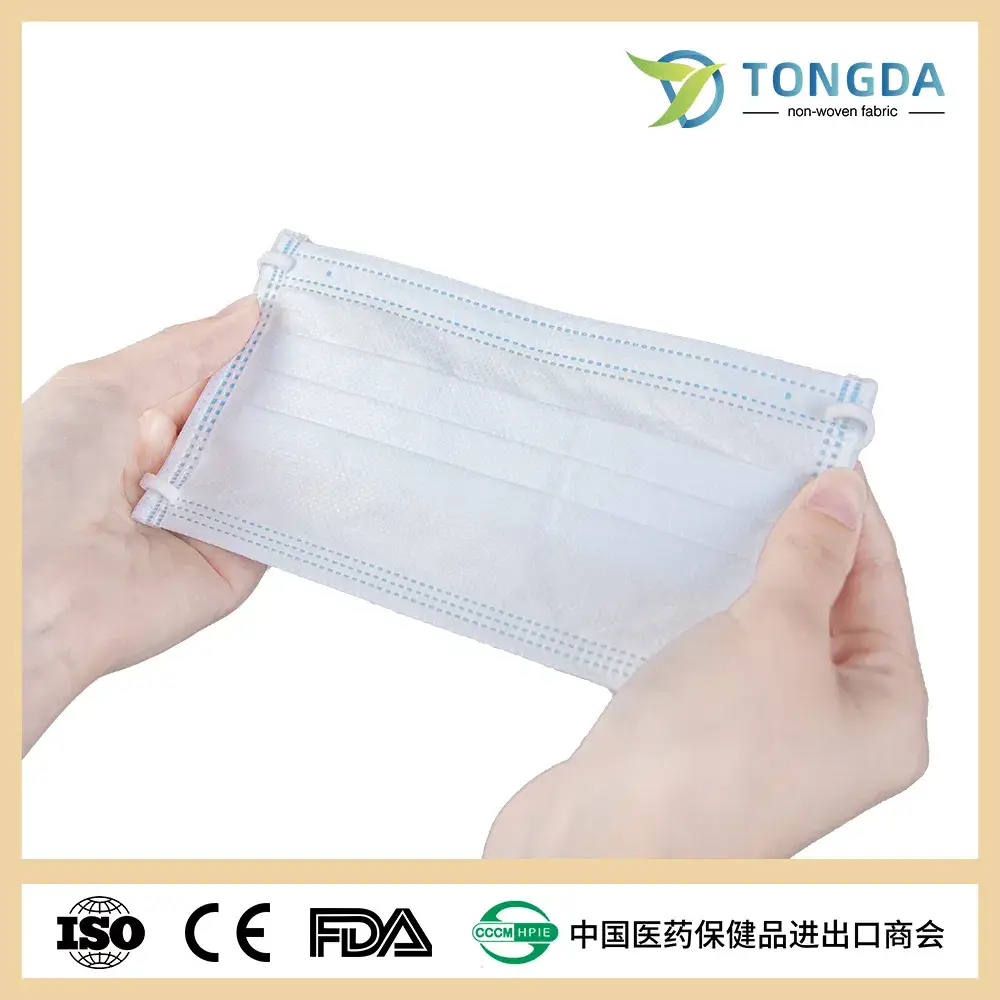 Khẩu trang y tế toàn mặt loại IIR đáp ứng các tiêu chuẩn bảo vệ sức khỏe