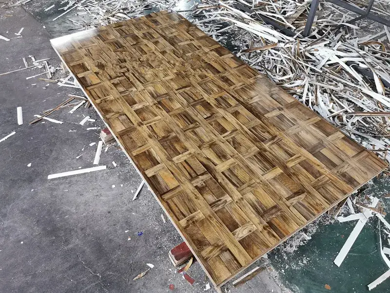 Ván ép MDF sợi trung bình với bề mặt melamine và UV, phù hợp cho trang trí nội thất hình ảnh 15-description