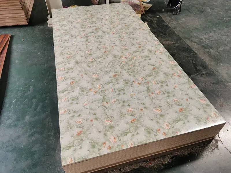 Ván ép MDF sợi trung bình với bề mặt melamine và UV, phù hợp cho trang trí nội thất hình ảnh 16-description