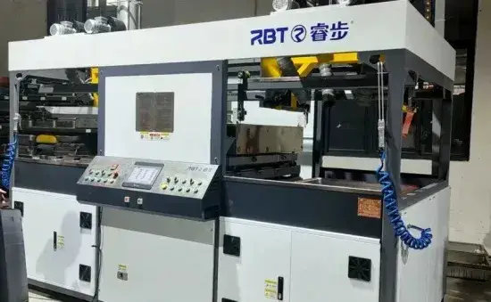 Máy tạo hình chân không hành lý Rbt chứng nhận CE, sản phẩm chế tạo kỹ lưỡng (RB-A8-1)