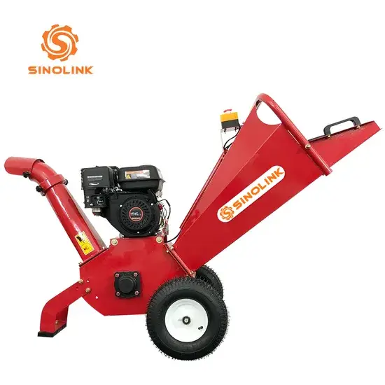 Máy băm gỗ di động 6.5HP: Sử dụng thùng xăng và bánh xe lớn off-Road