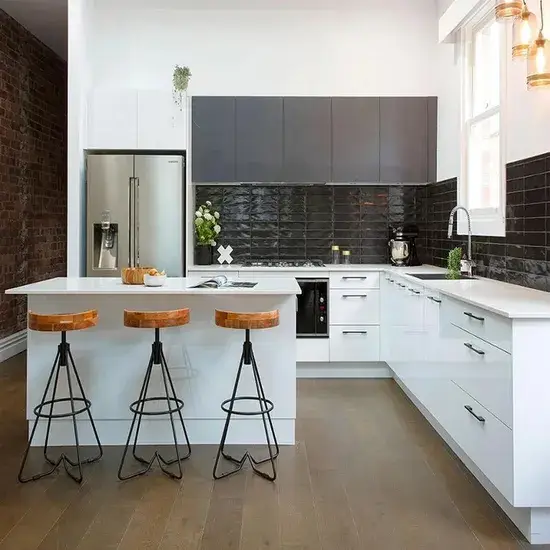 Tủ bếp MDF hiện đại với thiết kế nội thất cao cấp tùy chỉnh màu sắc