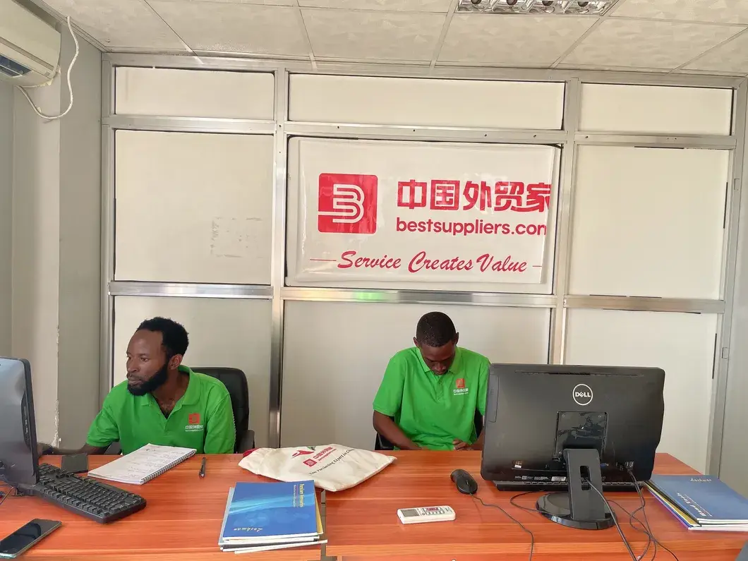 Giấy dán tường tự dính với phong cách hiện đại và tối giản, màu sắc đơn giản và nền phẳng hình ảnh 20-description