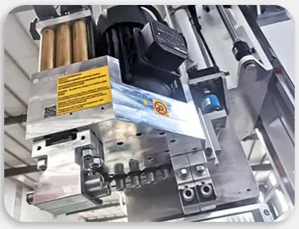 Máy Khắc Gỗ Đa Chức Năng Với Động Cơ Gear PLC và Công Nghệ 3D Mới - Máy Router Gỗ CNC 5 Trục