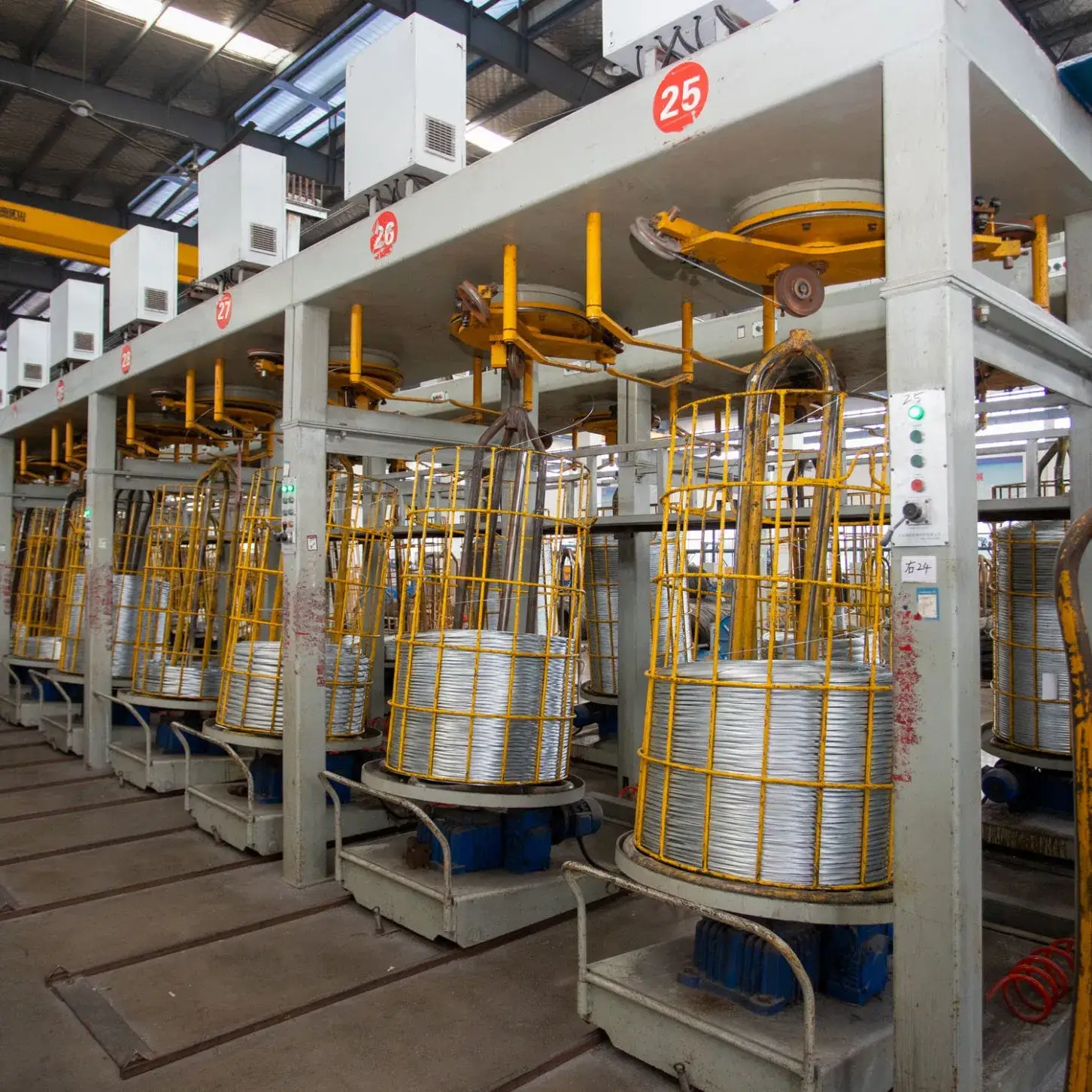 Móng tay và lưới, dây thừng và hàng rào, thanh thép không gỉ và dây buộc mạ kẽm: Sản phẩm chất lượng cao