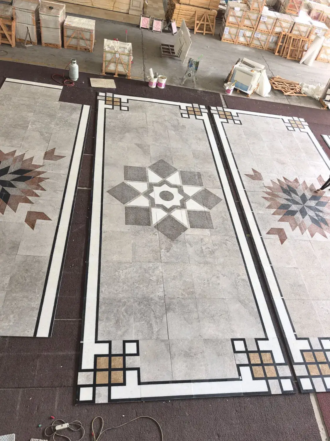 Đá tự nhiên cắt bằng phương pháp nước dành cho lát sàn và tạo điểm nhấn trên tường