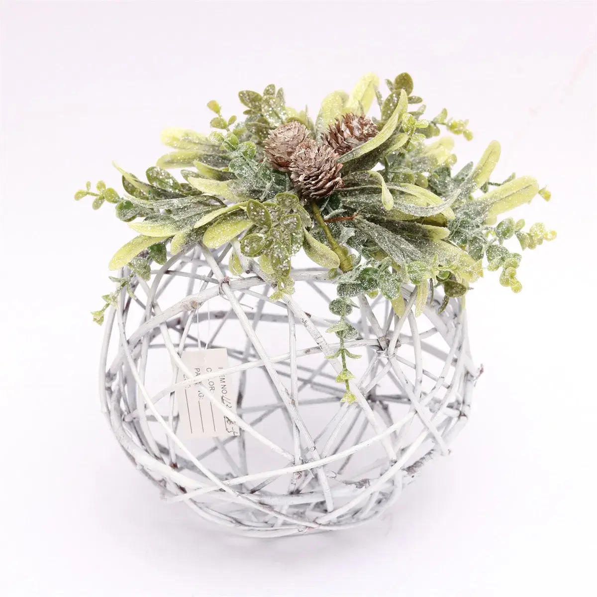 Bó hoa Giáng Sinh 30cm với trang trí mới đẹp mắt