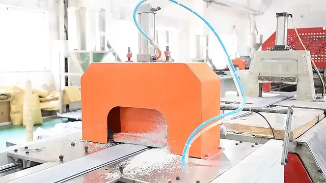 Thanh nhựa PVC ép đùn theo yêu cầu với thiết kế L và nhựa ABS ép đùn mới hình ảnh 16-description