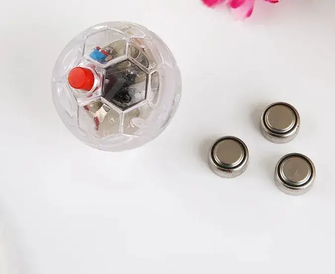 Bóng đèn LED sáng tạo cho thú cưng, đồ chơi tương tác dành cho mèo hình ảnh 12-description