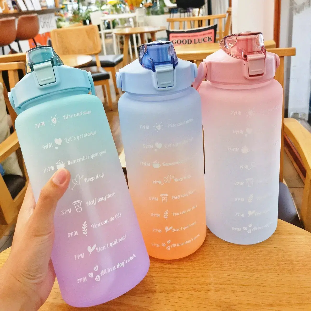 Chai nước thể thao 2L cùng ống hút sáng tạo - Bình jug nhựa PC chất lượng cao