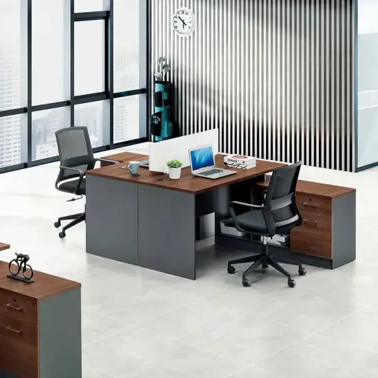 Bàn làm việc văn phòng mới nhất với thiết kế gỗ độc đáo dành cho nhân viên liên lạc điện thoại hình ảnh 1-description