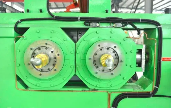 Khuôn chính xác máy ép nhựa OEM Trung Quốc từ nhà sản xuất uy tín