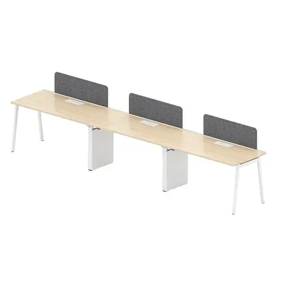 Thiết kế văn phòng mở và góc làm việc ngăn cách với cubicle