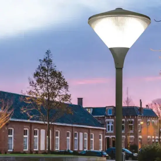 Đèn LED cột ngoại trời phù hợp sử dụng ở đường phố, quảng trường, sân, bãi đỗ xe và cột đèn đường với chứng nhận CE