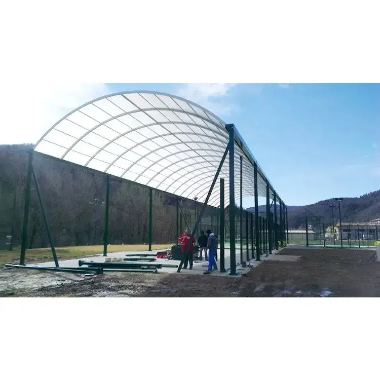 Sân quần vợt padel ngoại trời kích thước lớn - Cam kết với tiêu chuẩn CE và mái che chất lượng