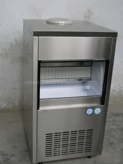 Máy làm đá hình khối 40kgs phù hợp sử dụng cho nhà hàng và cửa hàng ngoài trời