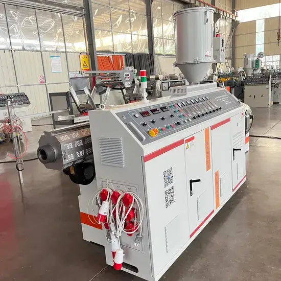 Máy ép ống uống từ nhựa phân hủy sinh học - Giải pháp sản xuất hiệu quả