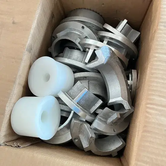 Máy ép ống uống từ nhựa phân hủy sinh học - Giải pháp sản xuất hiệu quả