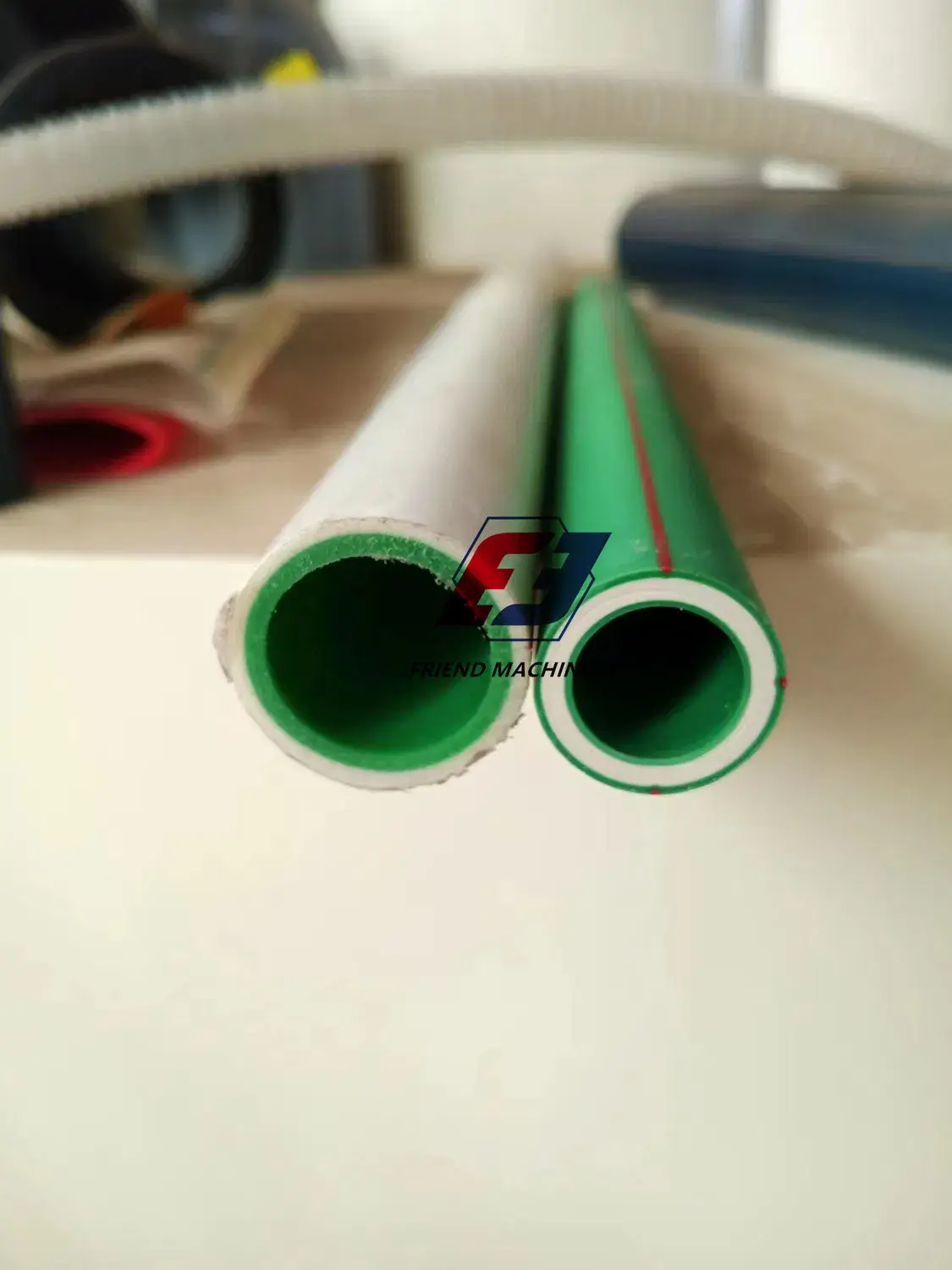 Máy ép đùn ống nước nhựa PPR PE HDPE Hai/Ba lớp kích thước 1.5 Inch 2 Inch ABA/ABC với công nghệ trục vít đơn