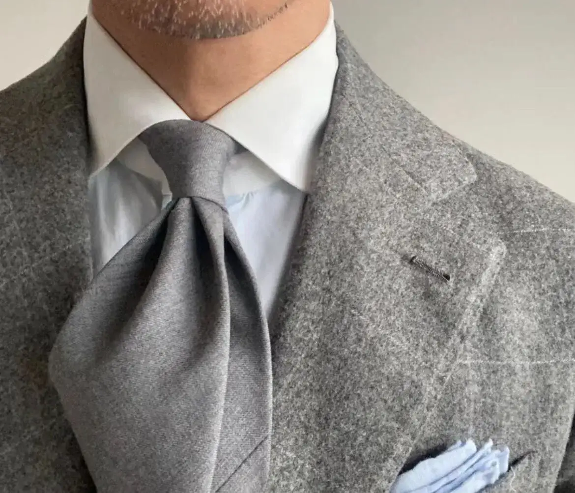 Bộ áo khoác doanh nhân nam tùy chỉnh - Lựa chọn hoàn hảo cho bữa tối biểu diễn